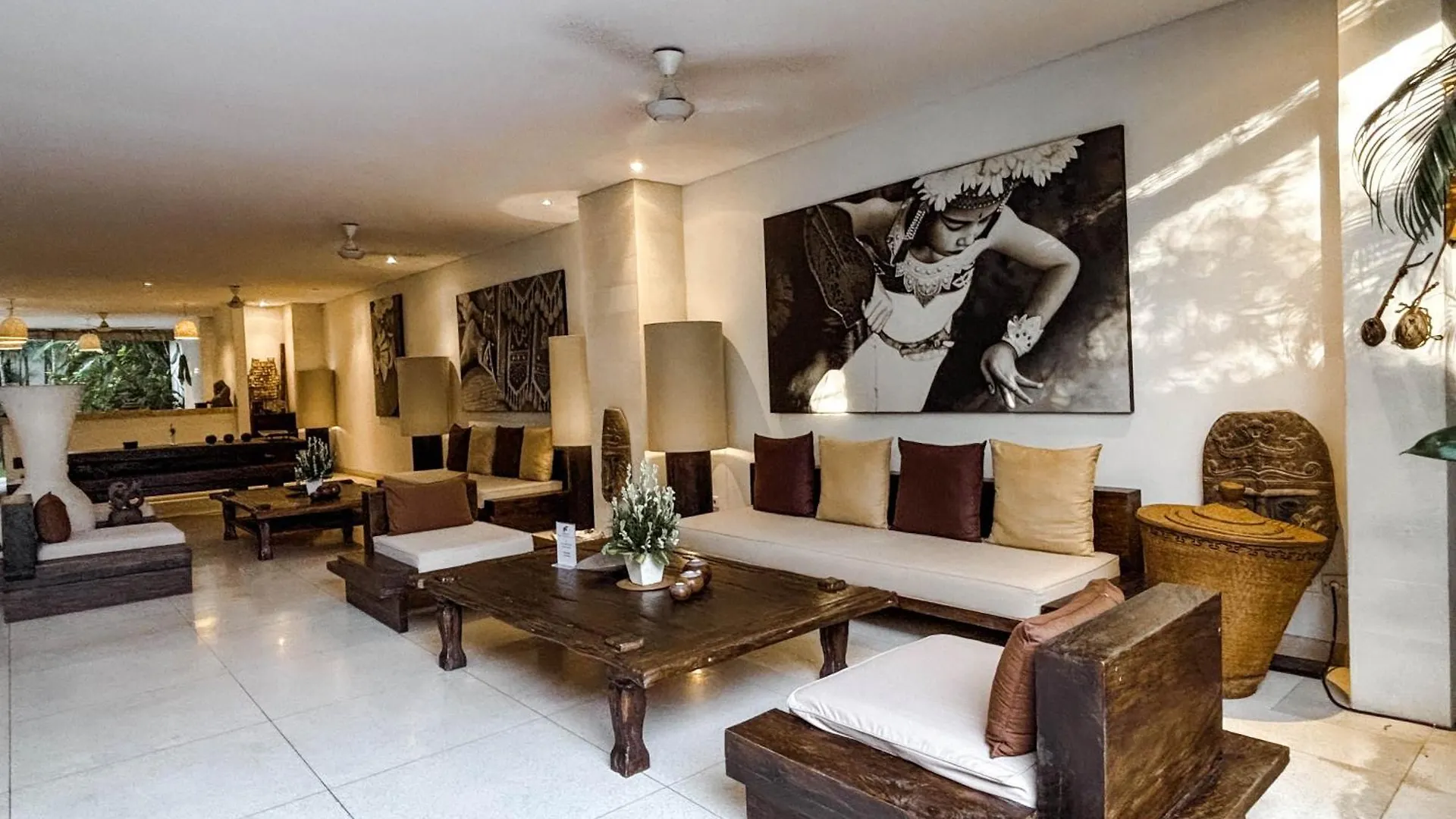 Villa Chocolat Seminyak  Seminyak (Bali)