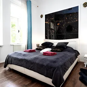 Emperors Elegance Apartment Prague