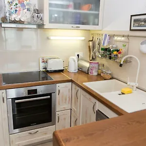 City Beach Apartment Apartment Split